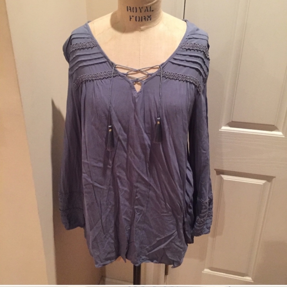 Liz Lange for Target, Tie Front Blue Crochet Accent Top- Women's Maternity XL